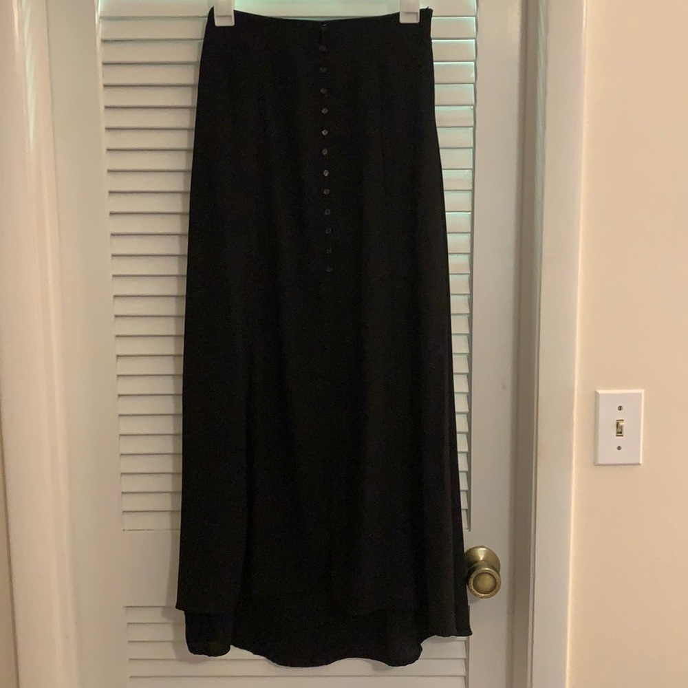 Black skirt